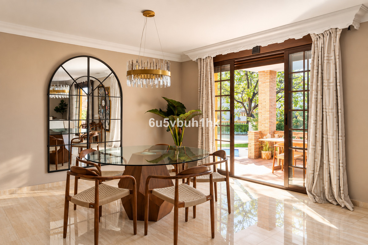 Huis te koop in San Pedro de Alcántara | 4 slaapkamers H5485627