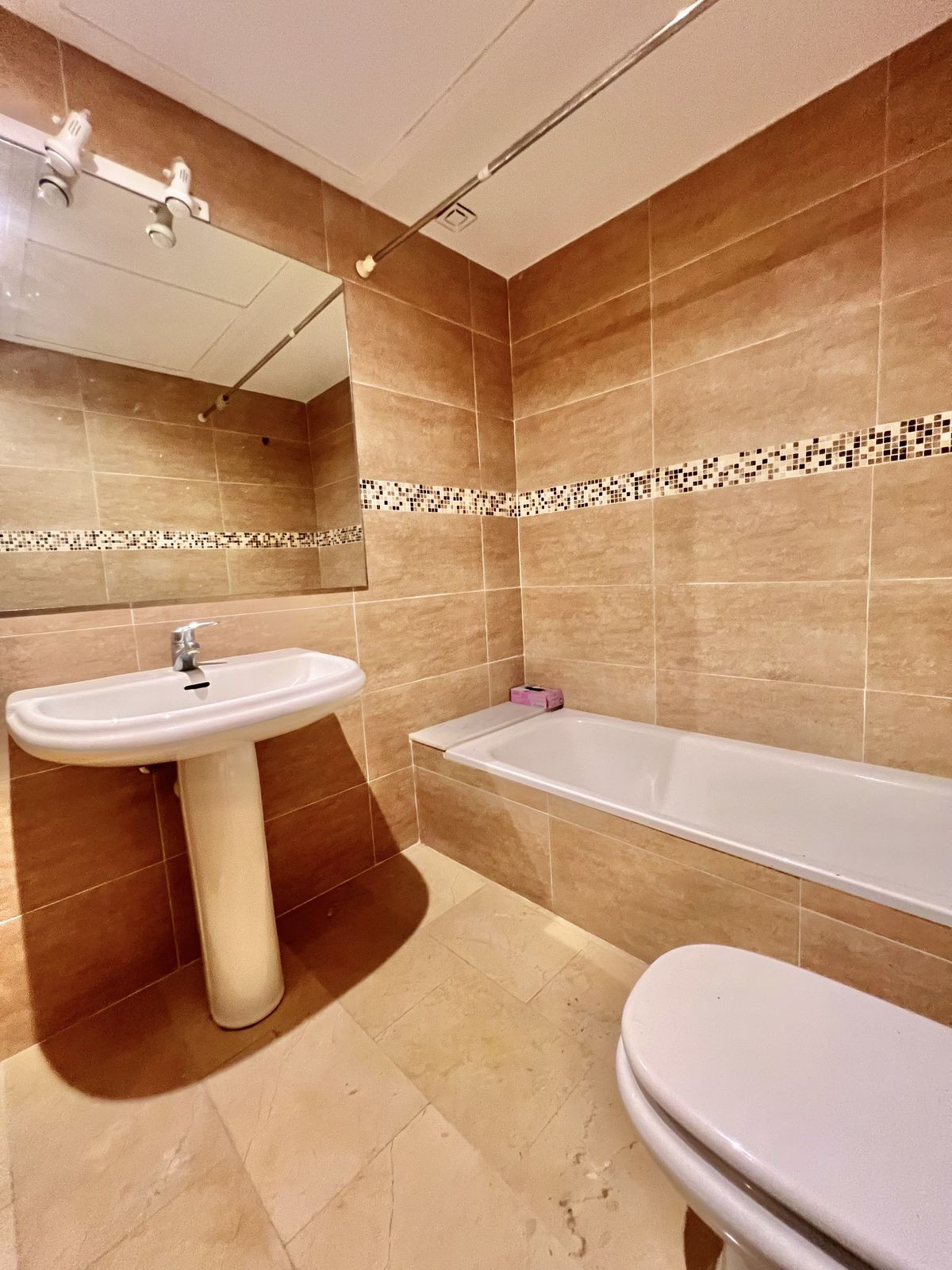Appartement te koop in San Pedro de Alcántara | 4 slaapkamers H5487421