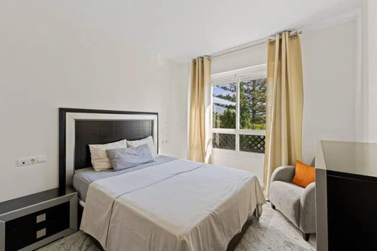 Appartement te koop in San Pedro de Alcántara | 2 slaapkamers H5506918