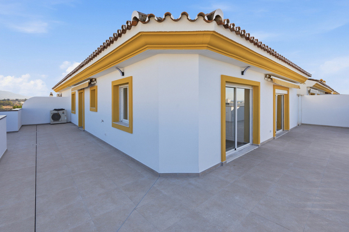 Appartement te koop in San Pedro de Alcántara | 3 slaapkamers H5512669