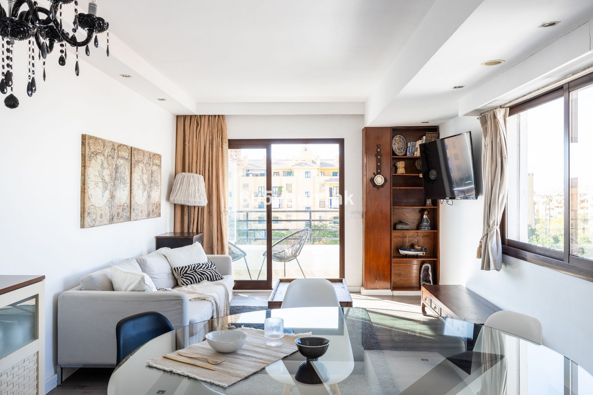 Appartement te koop in San Pedro de Alcántara | 3 slaapkamers H5524630