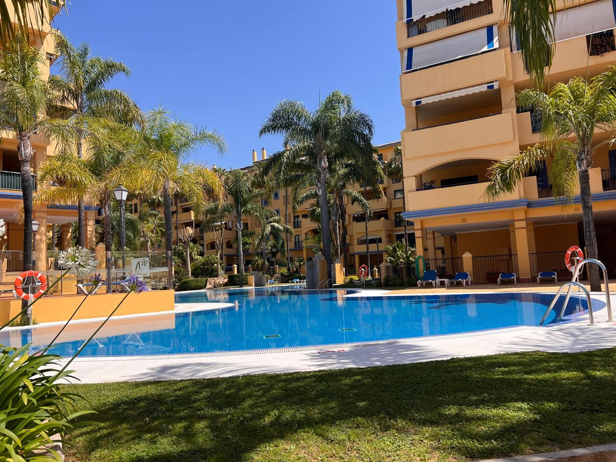 Appartement te koop in San Pedro de Alcántara | 3 slaapkamers H5527618