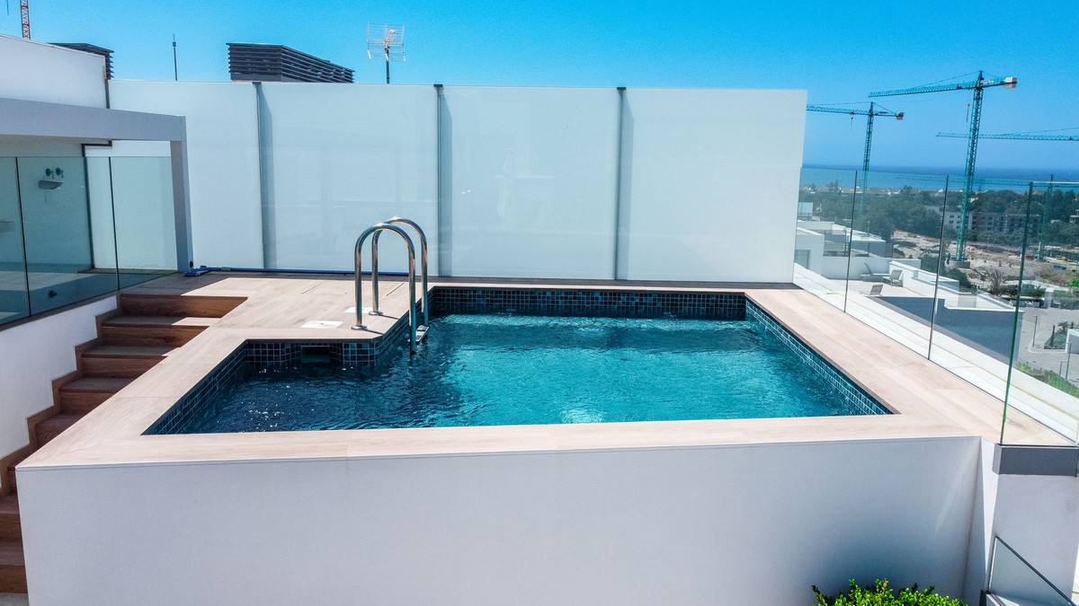 Penthouse in Santa Clara-18