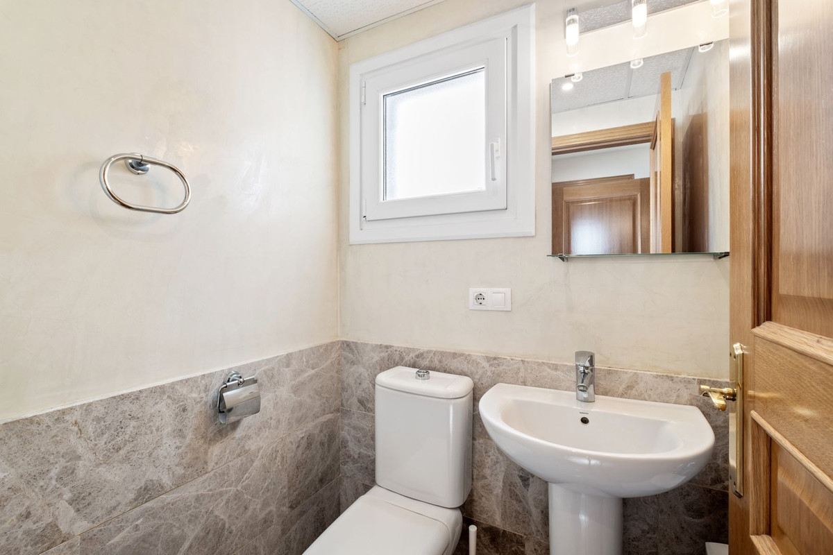 Duplex in Santa Clara-14