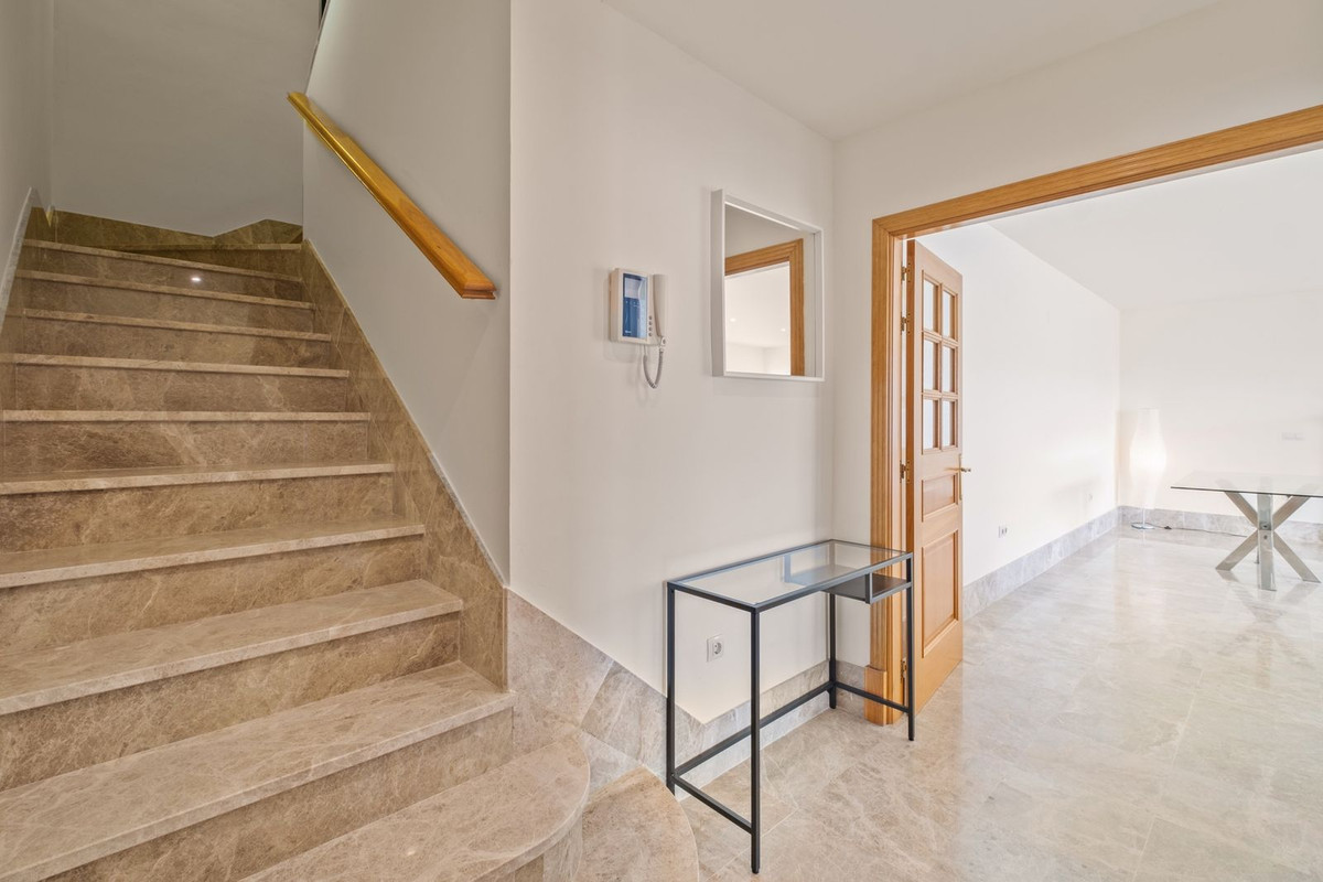 Duplex in Santa Clara-2