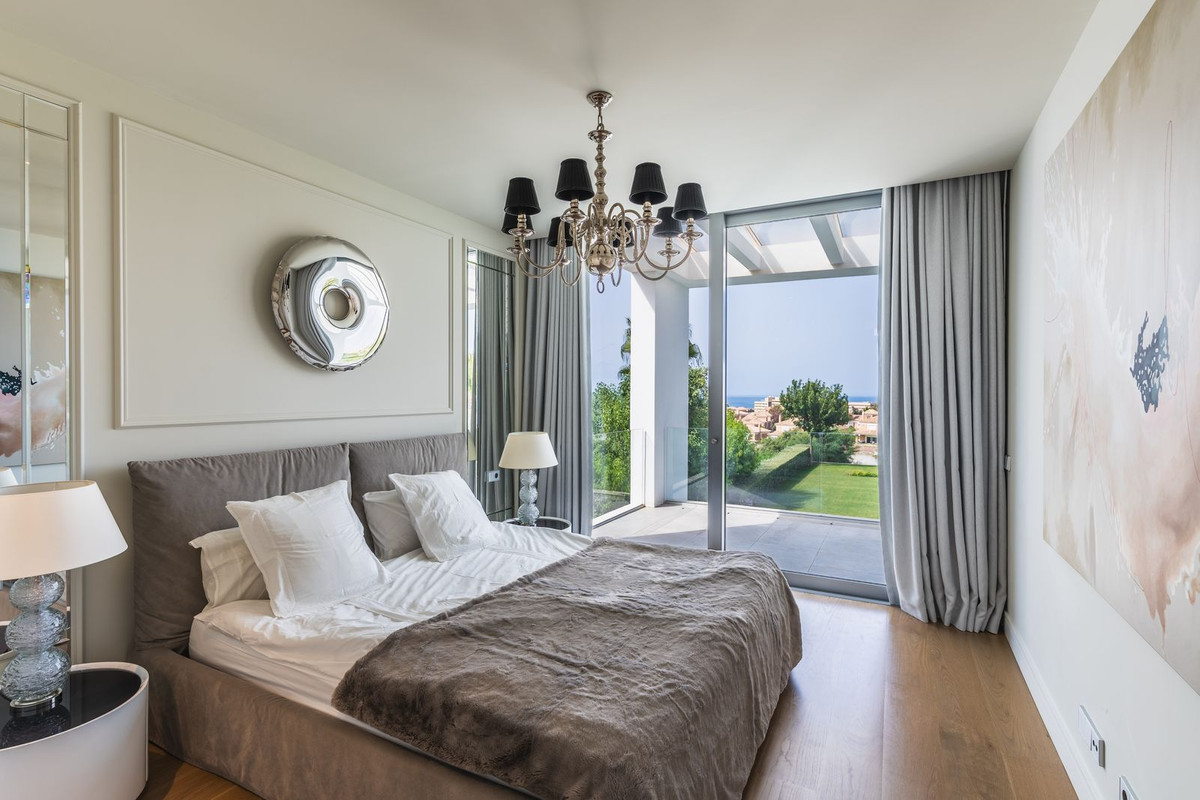 Huis te koop in Santa Clara | 5 slaapkamers H5131675