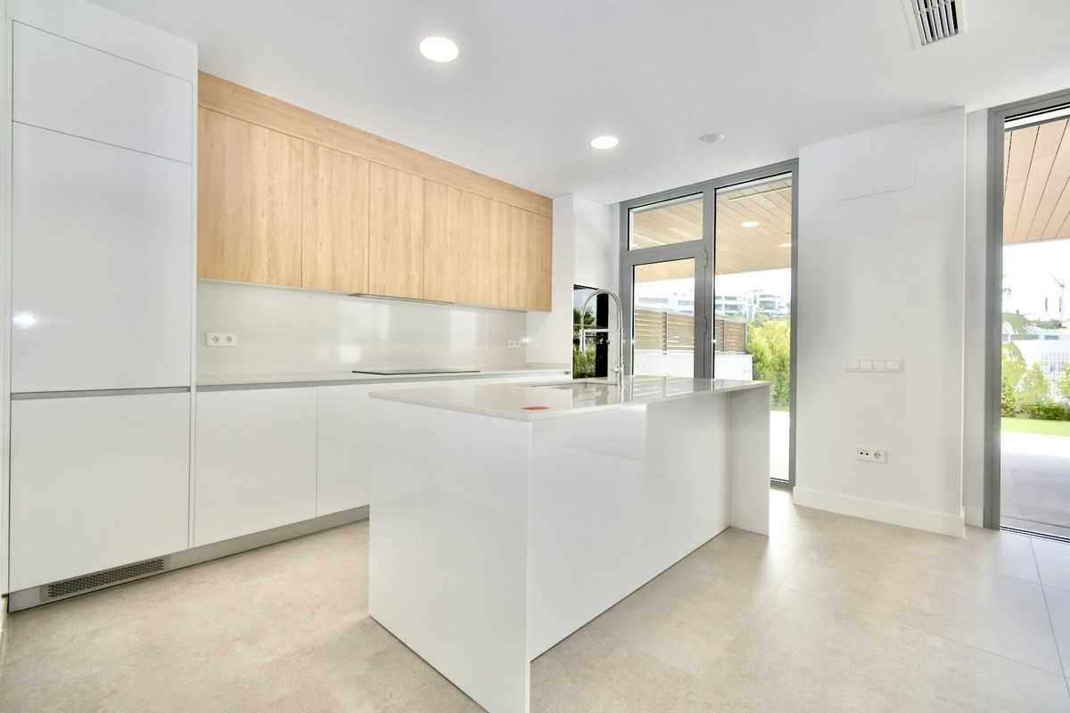 Appartement te koop in Marbella | 3 slaapkamers H5445001