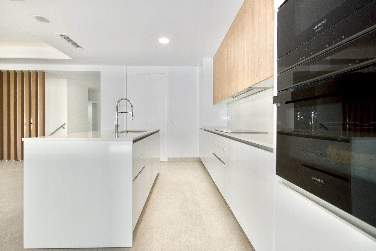 Appartement te koop in Marbella | 3 slaapkamers H5445001