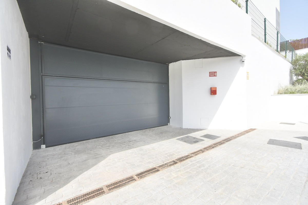 Appartement te koop in Marbella | 3 slaapkamers H5445001