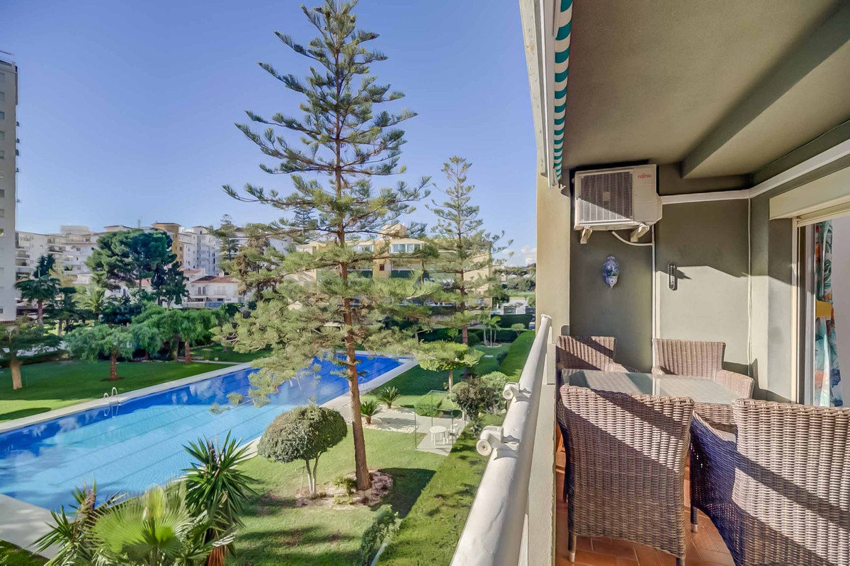 Tussenverdieping Appartement in Santa Fe de los Boliches-1