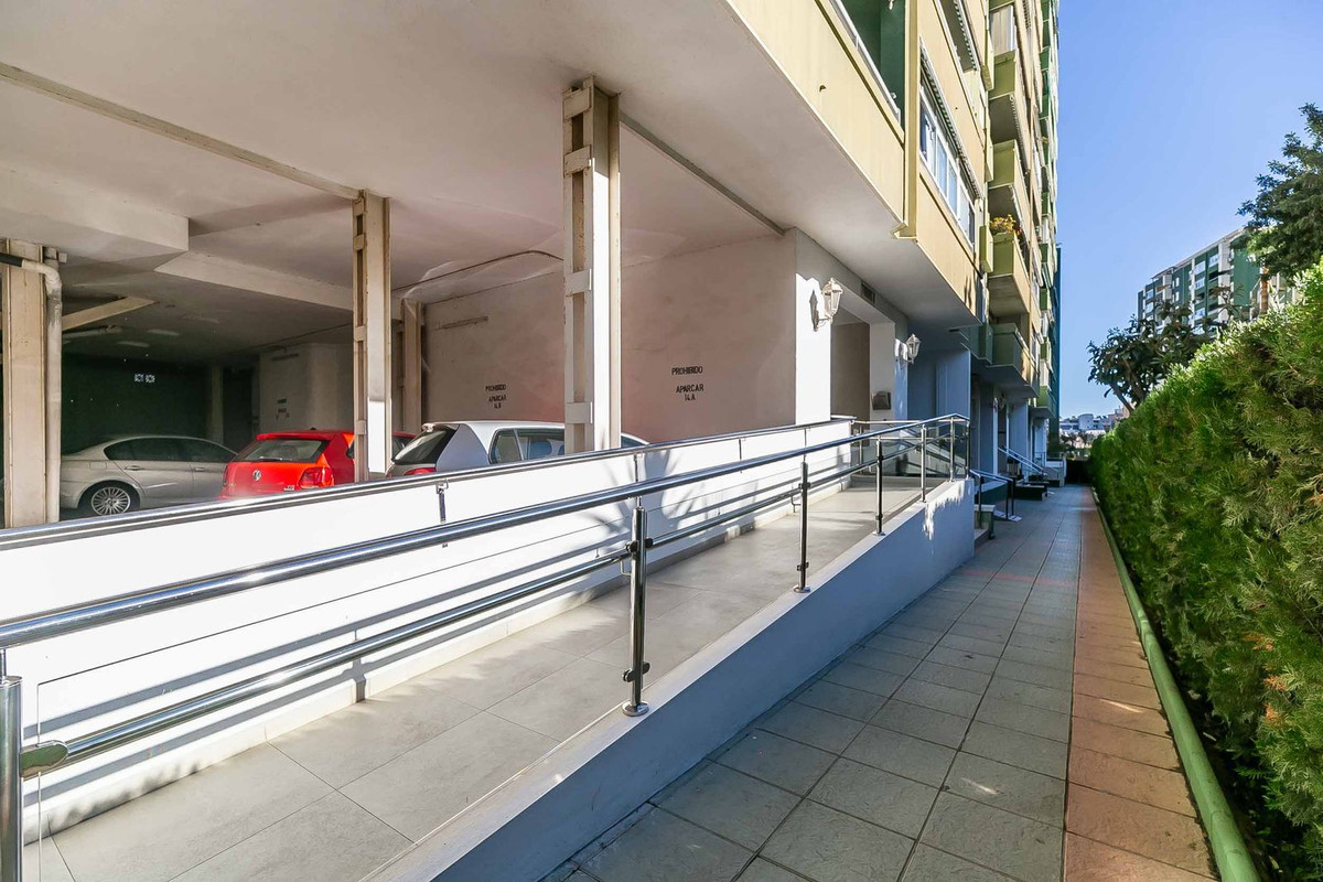 Tussenverdieping Appartement in Santa Fe de los Boliches-33