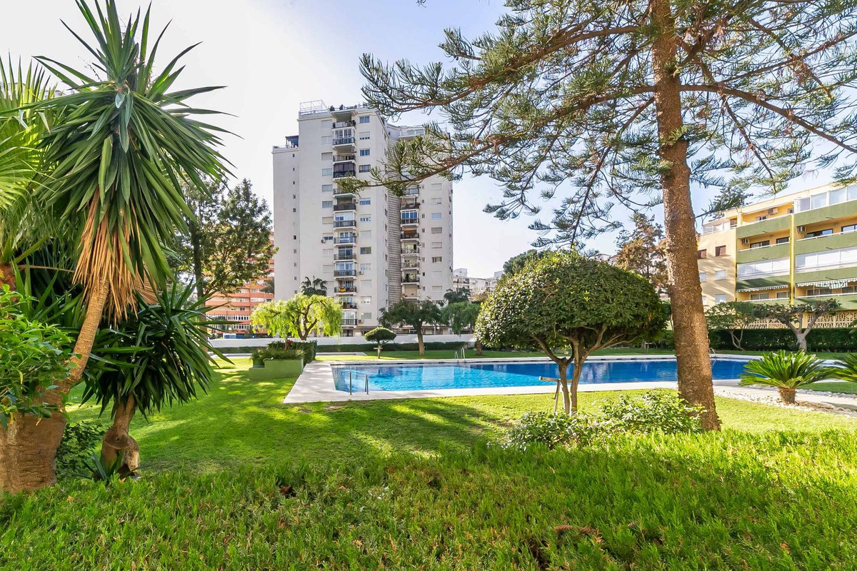 Tussenverdieping Appartement in Santa Fe de los Boliches-36