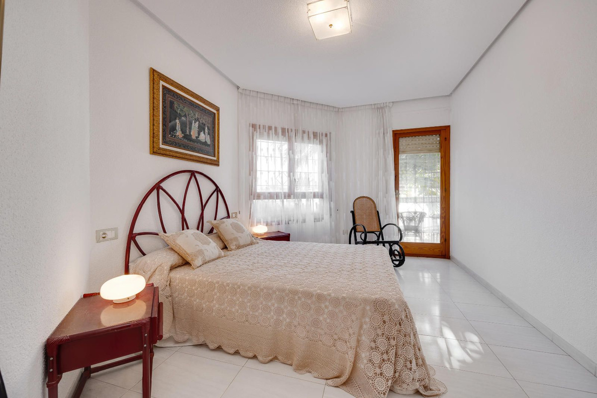 Property main view 33