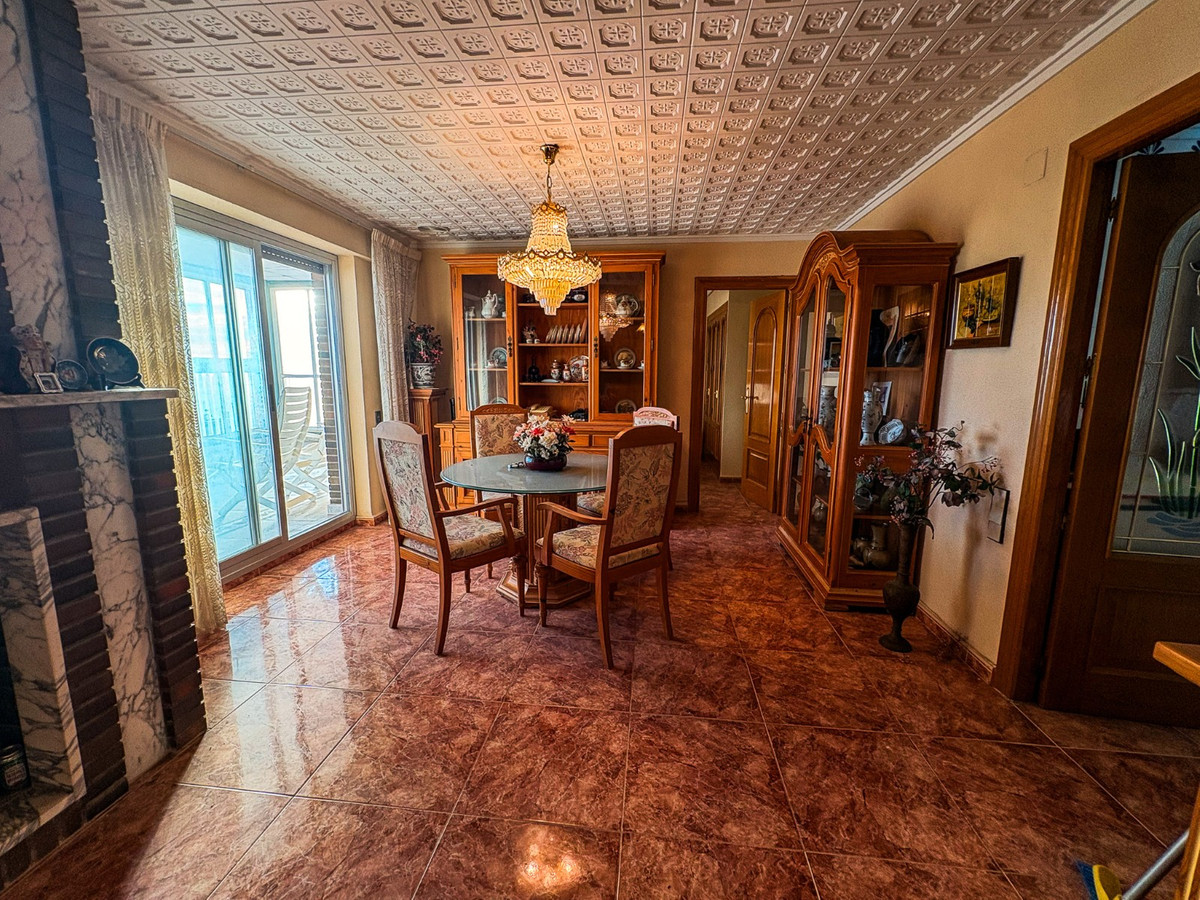 Huis te koop in Santa Pola | 3 slaapkamers H5288302