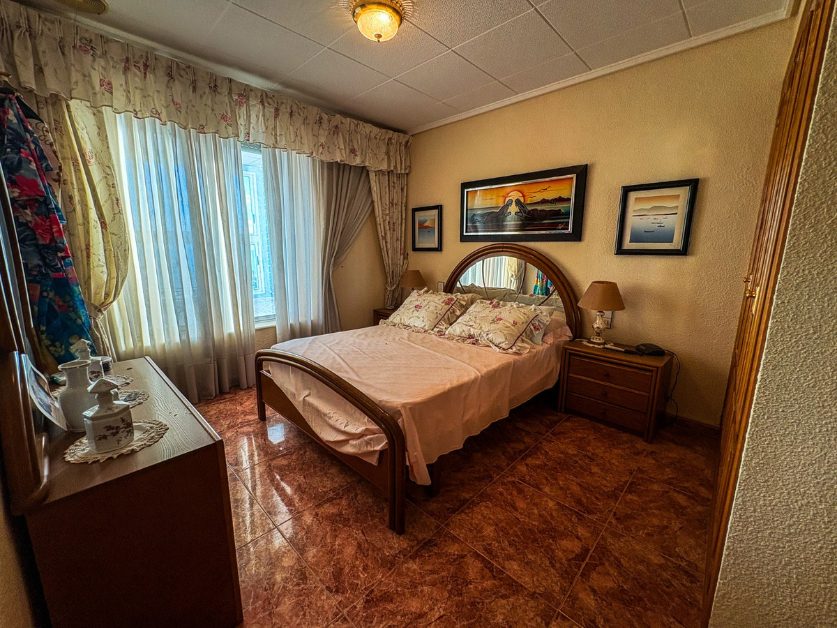 Huis te koop in Santa Pola | 3 slaapkamers H5288302