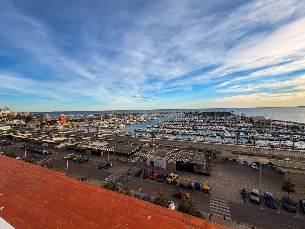 Huis te koop in Santa Pola | 3 slaapkamers H5288302