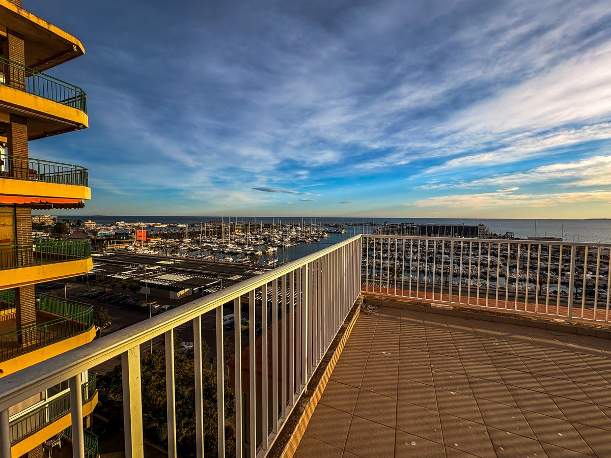 Huis te koop in Santa Pola | 3 slaapkamers H5288302