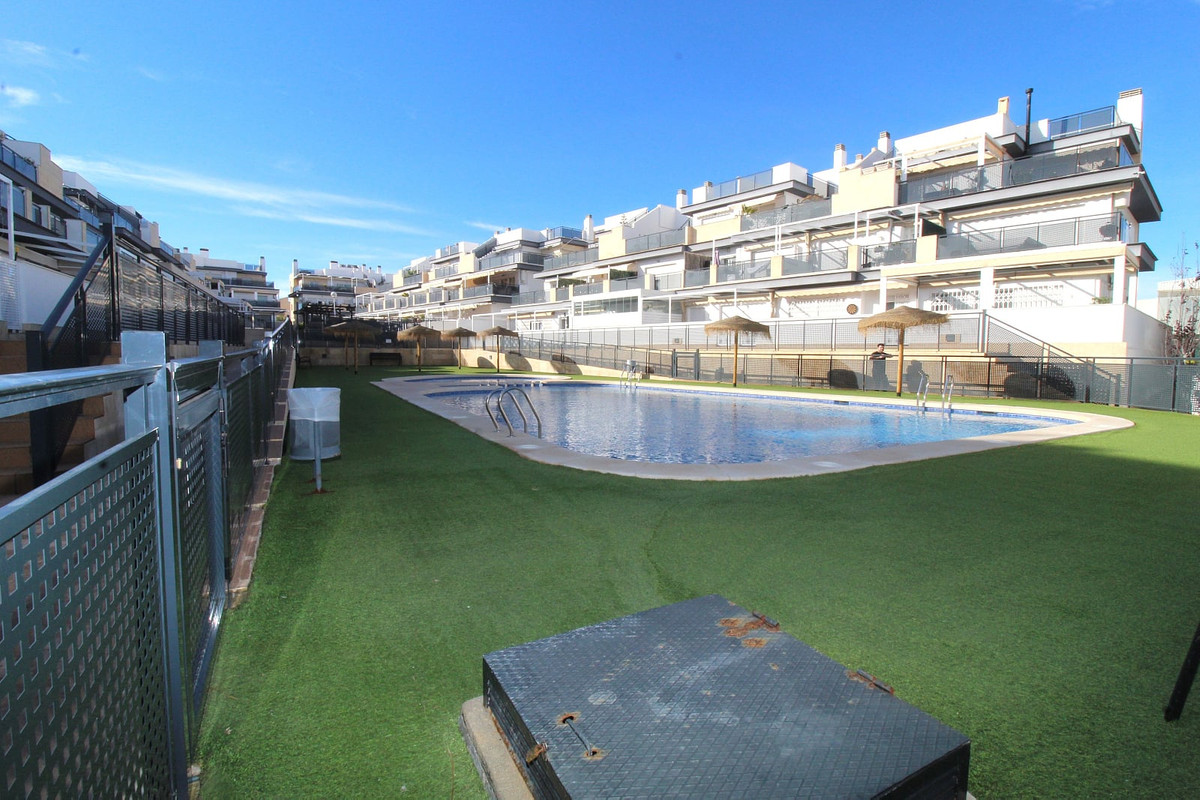 Appartement te koop in Santa Pola | 3 slaapkamers H5293195
