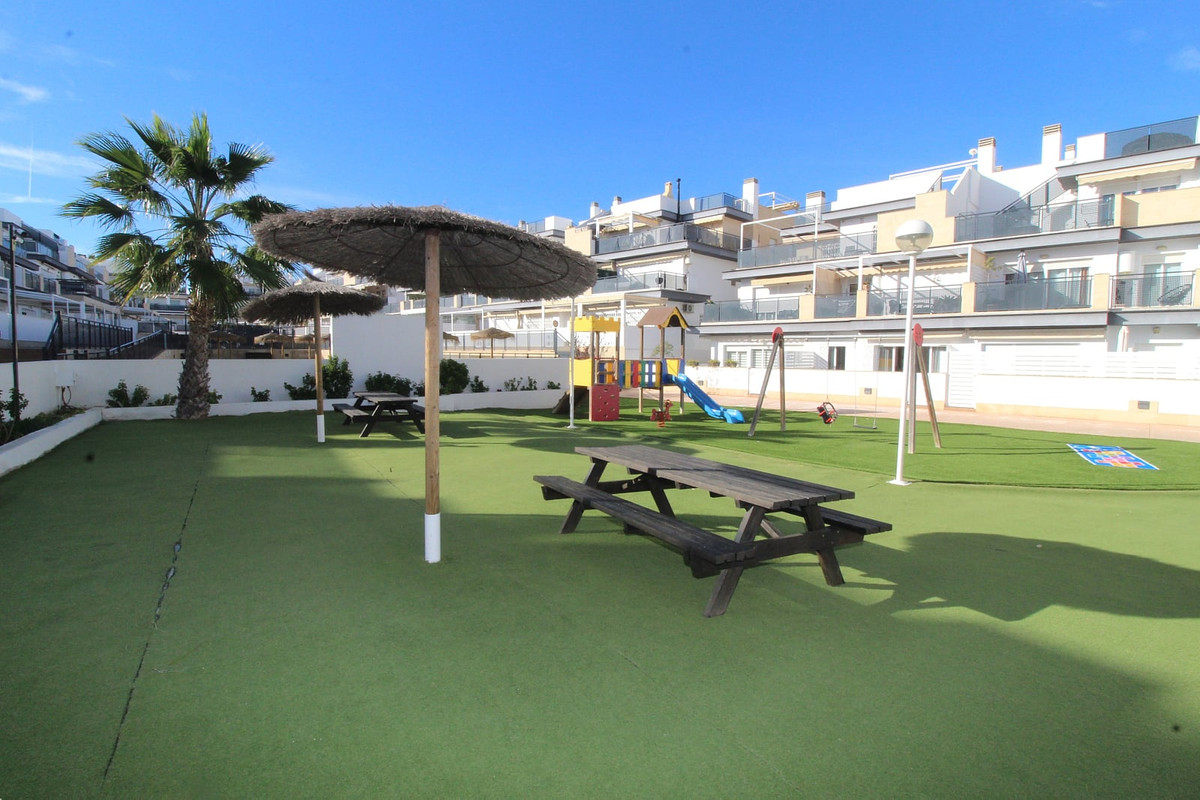 Appartement te koop in Santa Pola | 3 slaapkamers H5293195