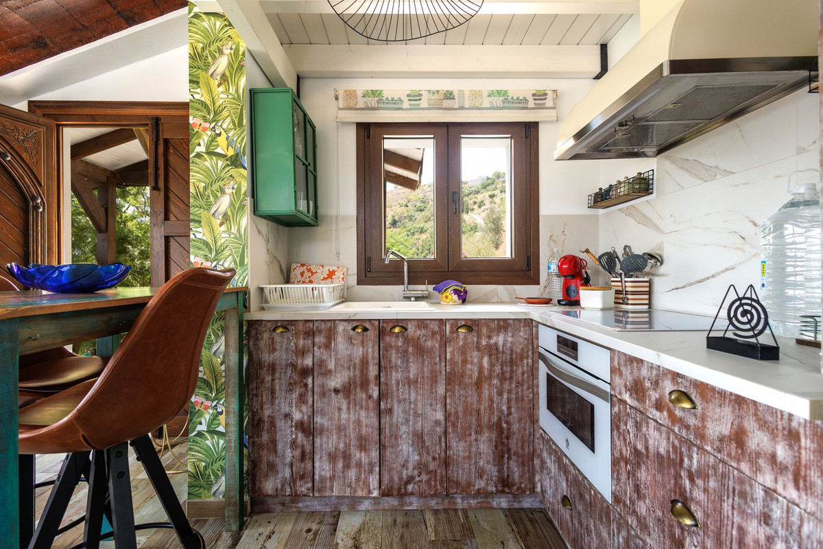 Huis te koop in Sayalonga | 1 slaapkamers H5136547