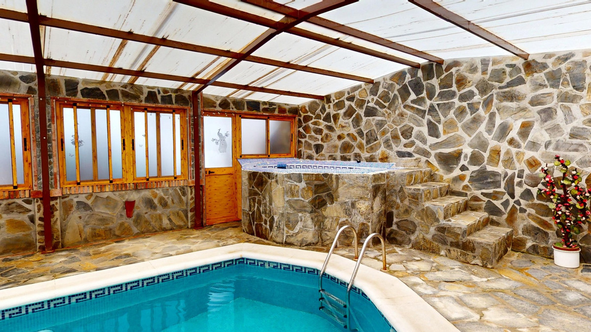 Property main view 32