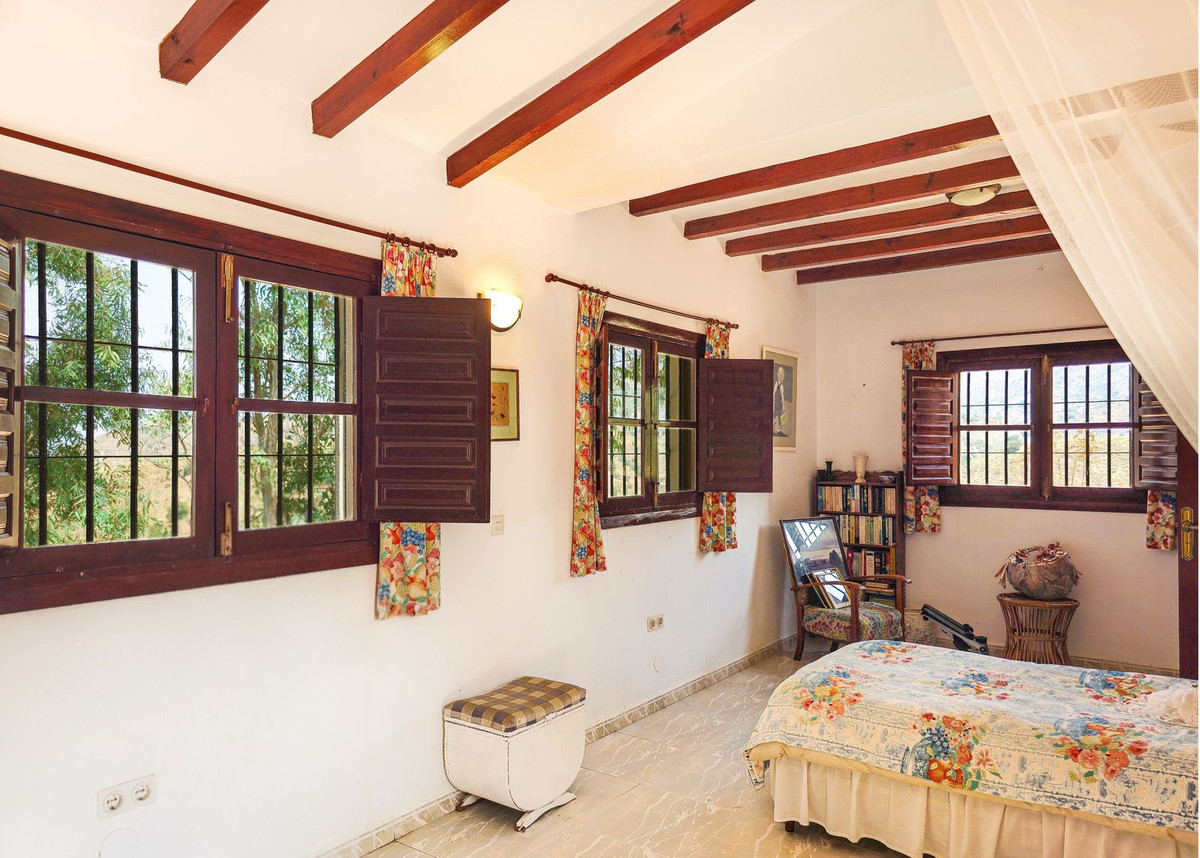 Property main view 37