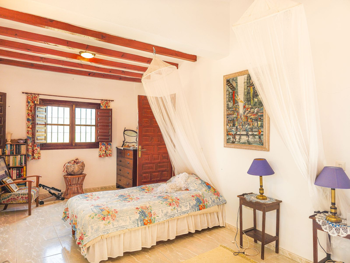 Property main view 38