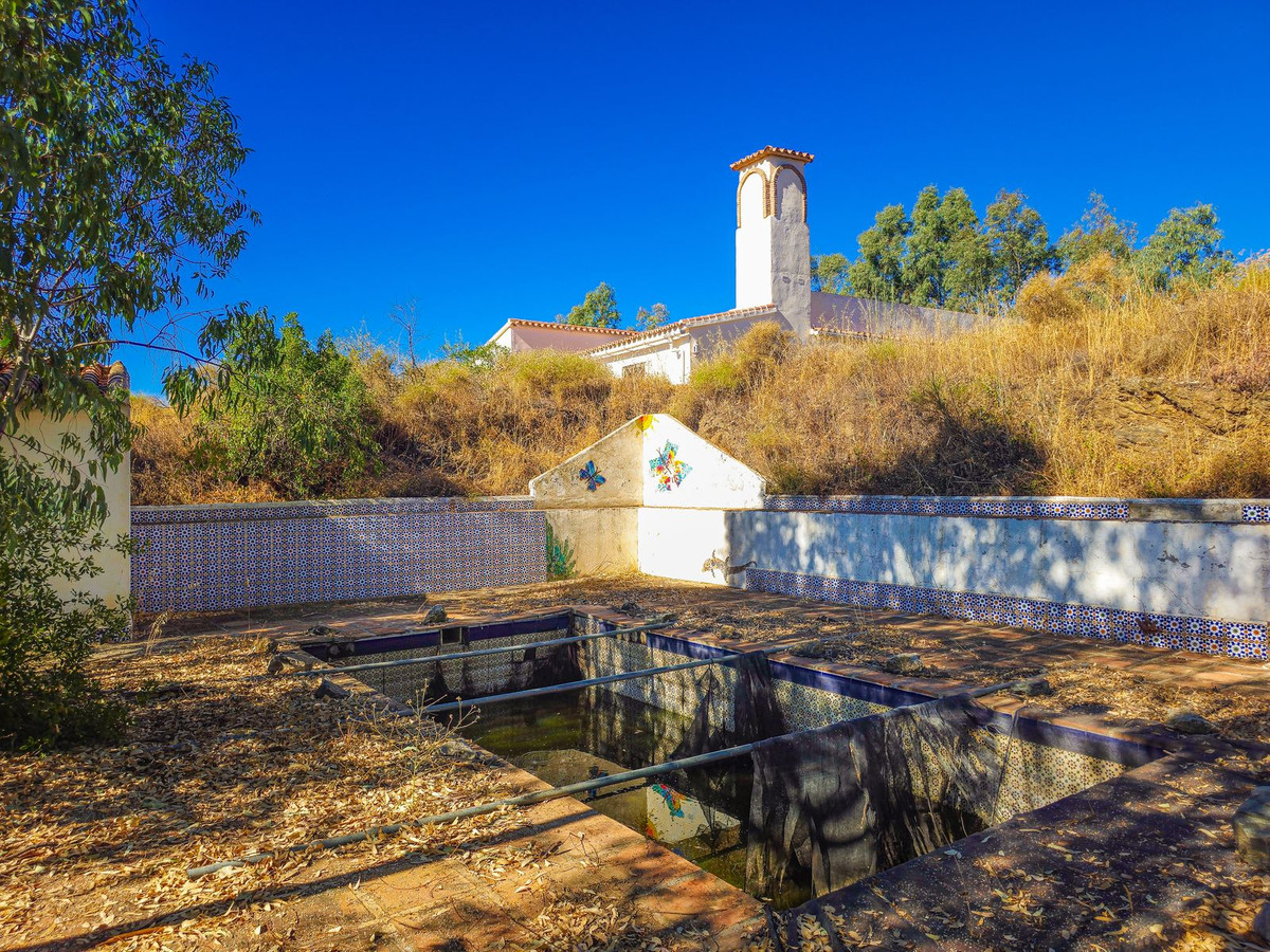 Property main view 48