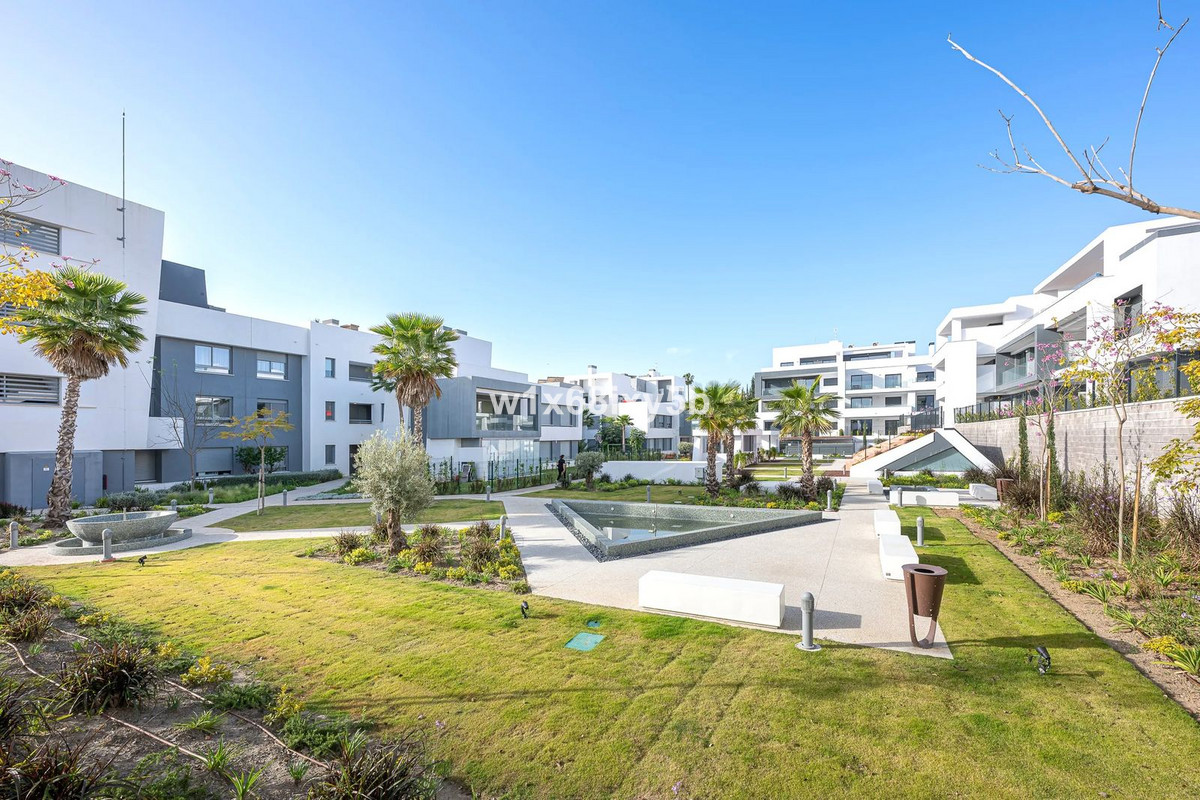 Tussenverdieping Appartement in Selwo-31