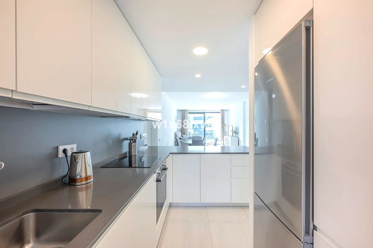 Tussenverdieping Appartement in Selwo-8