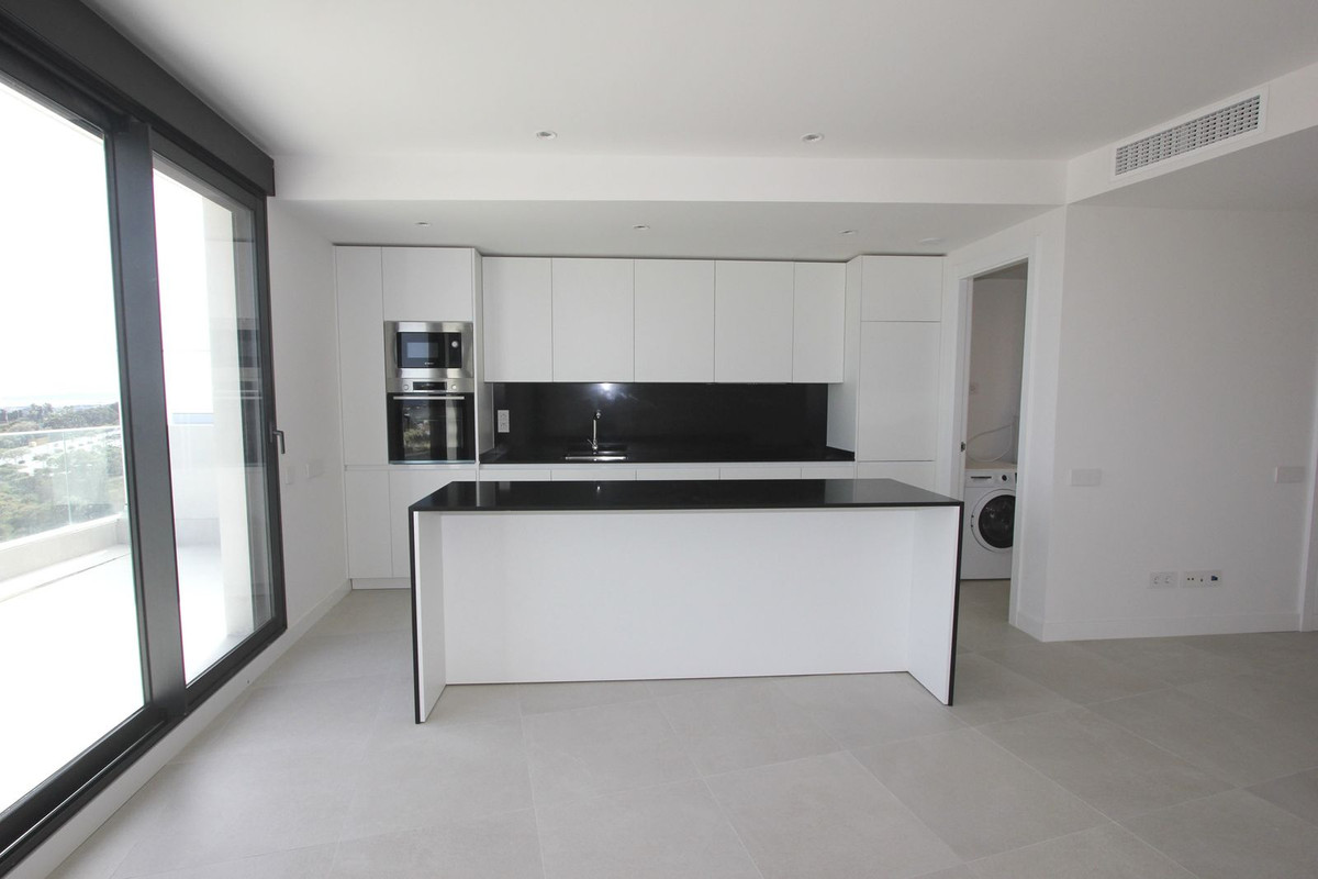Penthouse in Selwo-11