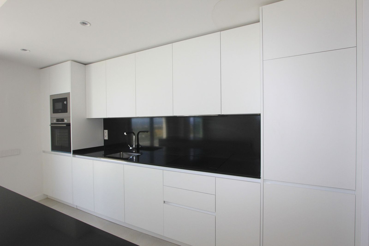 Penthouse in Selwo-13