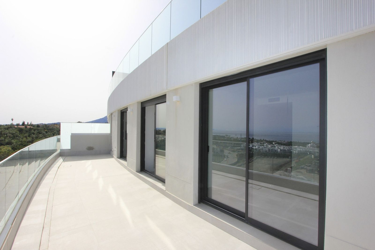 Penthouse in Selwo-18