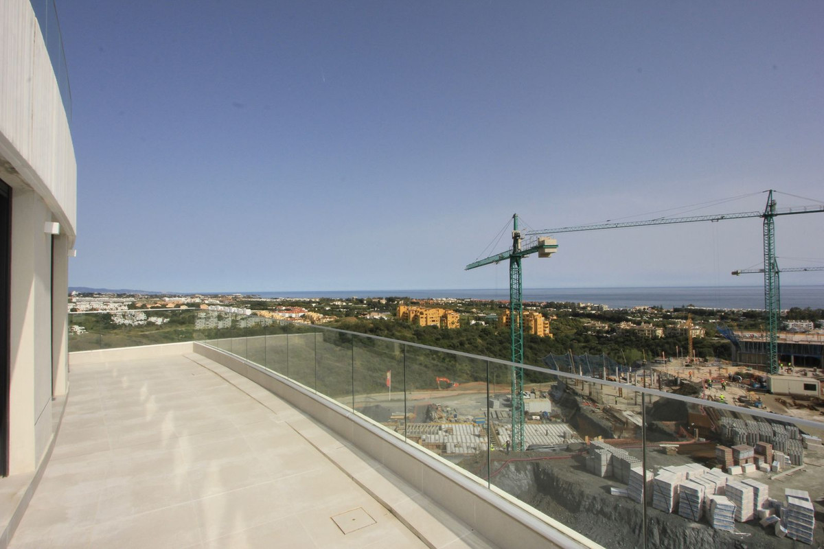 Penthouse in Selwo-19