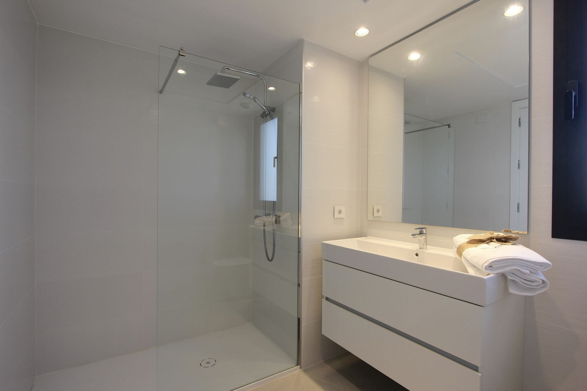 Penthouse in Selwo-22