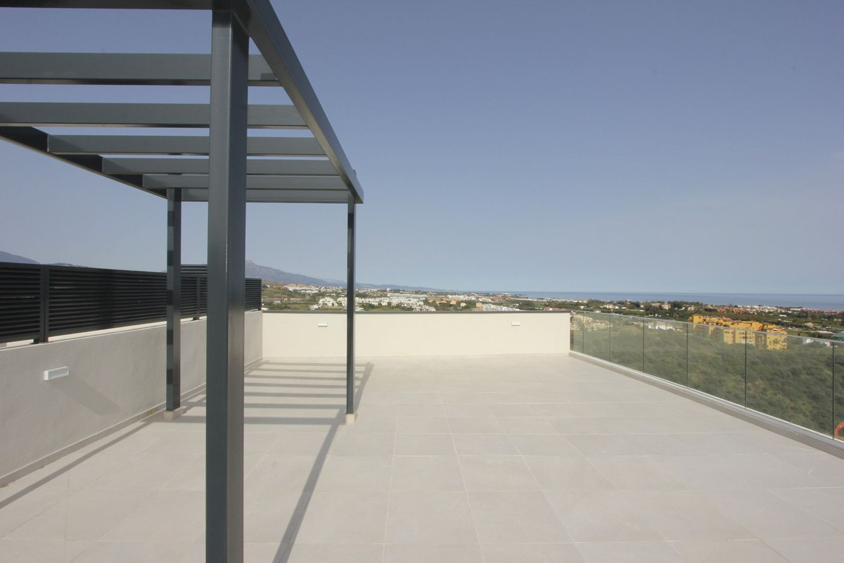 Penthouse in Selwo-34