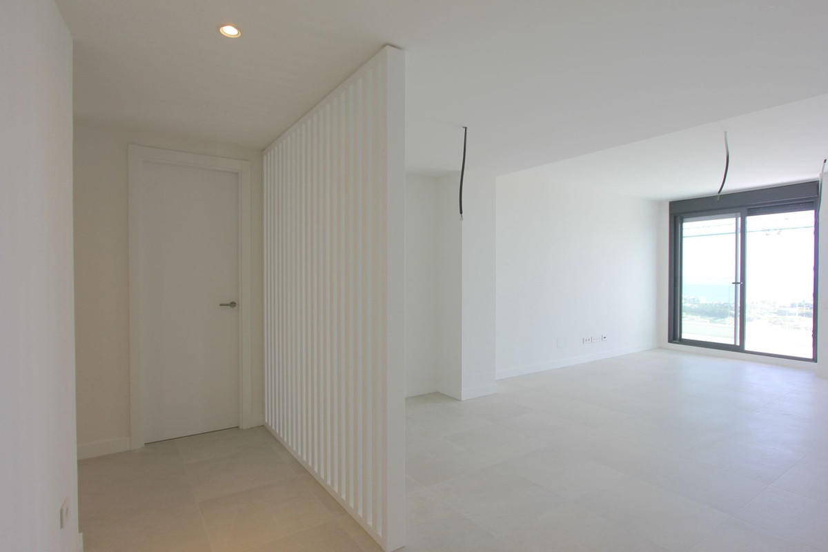 Penthouse in Selwo-4