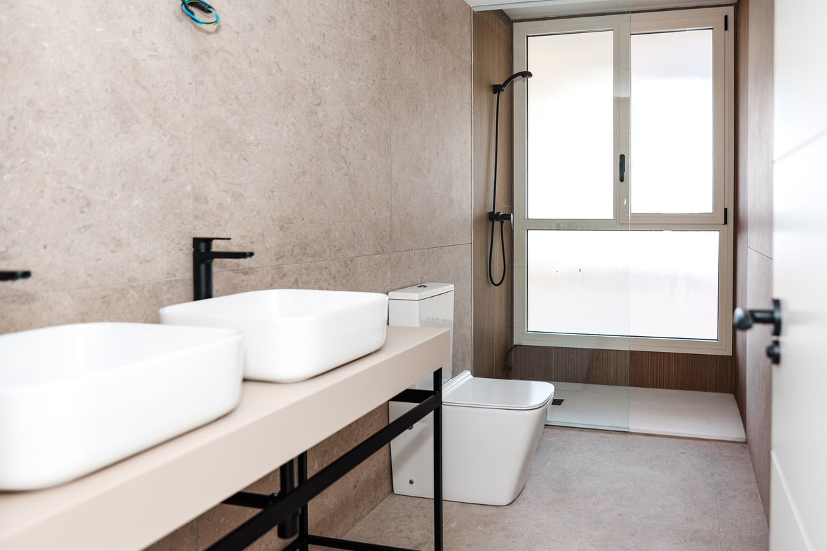 Apartment for sale in Selwo | 3 bedrooms H5105503