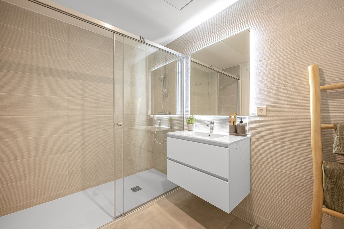 Apartment for sale in Selwo | 2 bedrooms H5119009