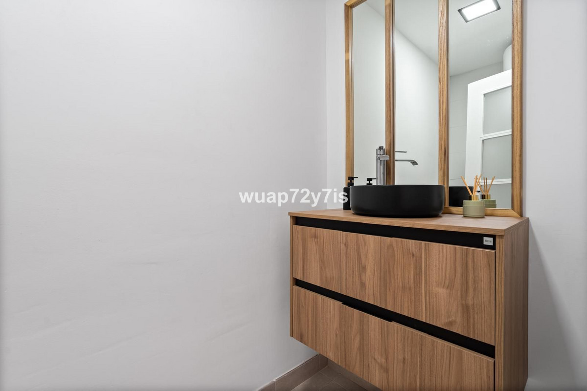 Penthouse te koop in Selwo | 2 slaapkamers H5124094