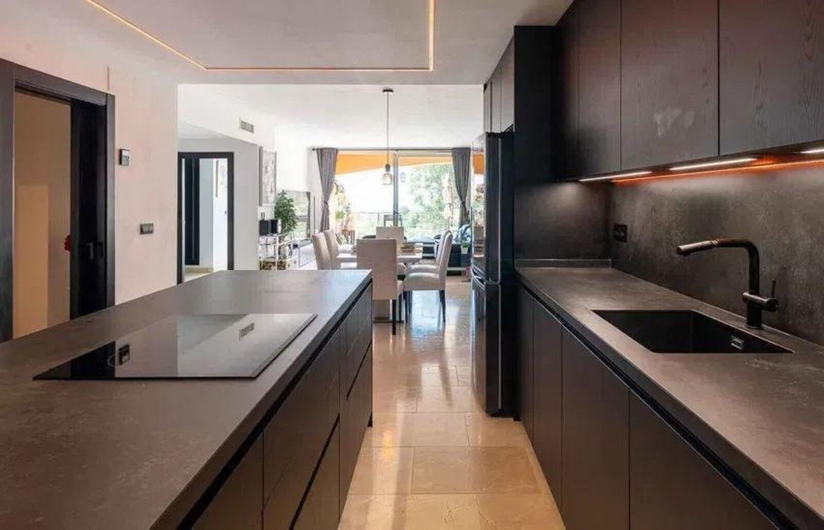 Appartement te koop in Selwo | 2 slaapkamers H5142130