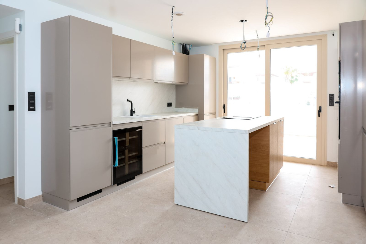 Appartement te koop in Selwo | 3 slaapkamers H5142994
