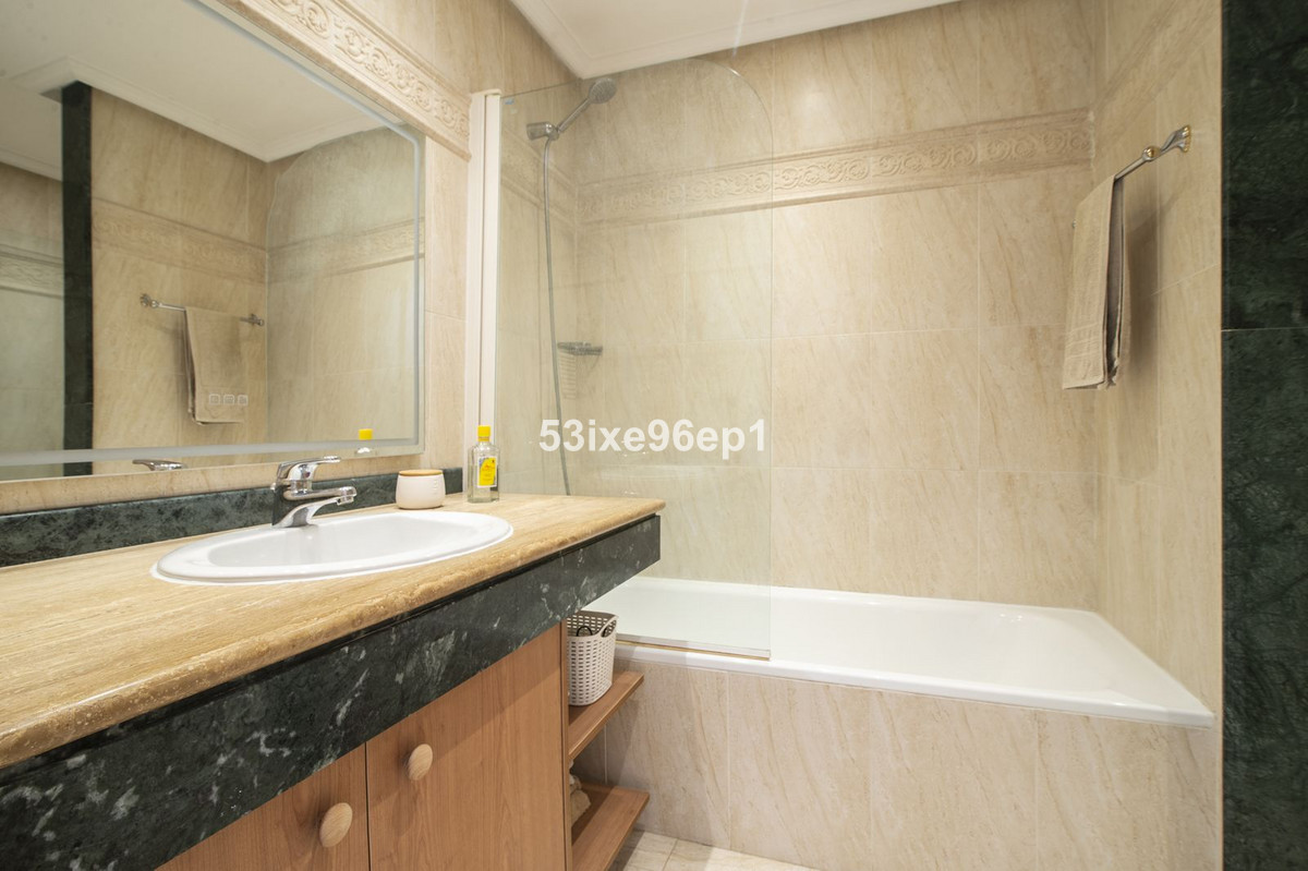 Appartement te koop in Selwo | 2 slaapkamers H5271445