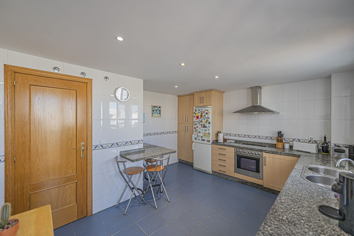 Penthouse te koop in Selwo | 4 slaapkamers H5288068