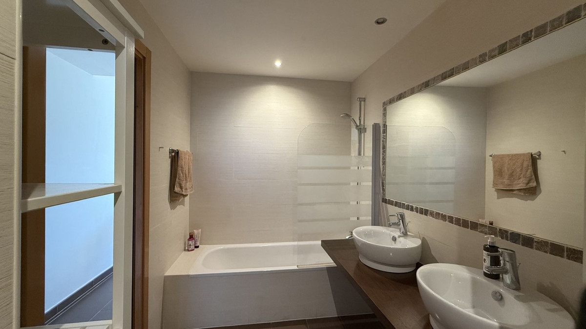 Appartement te koop in Selwo | 2 slaapkamers H5311453