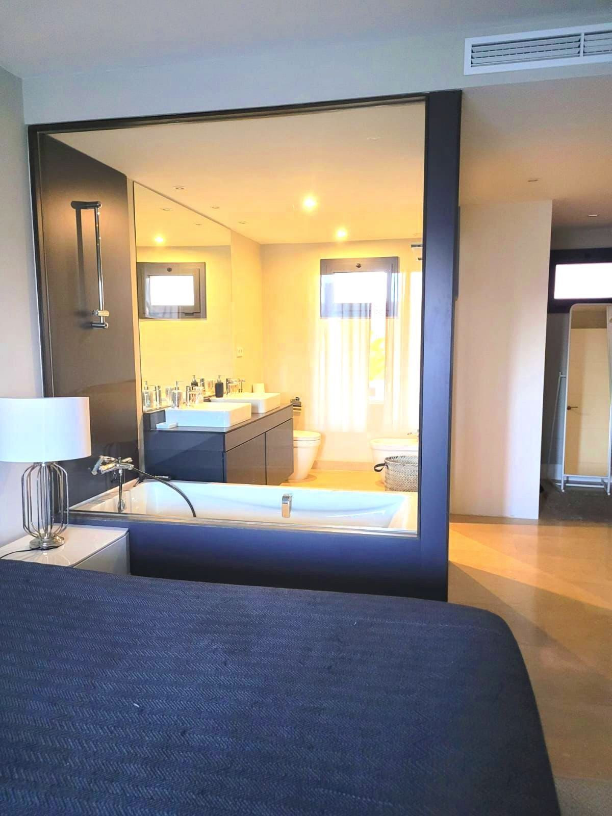 Appartement te koop in Selwo | 1 slaapkamers H5351470