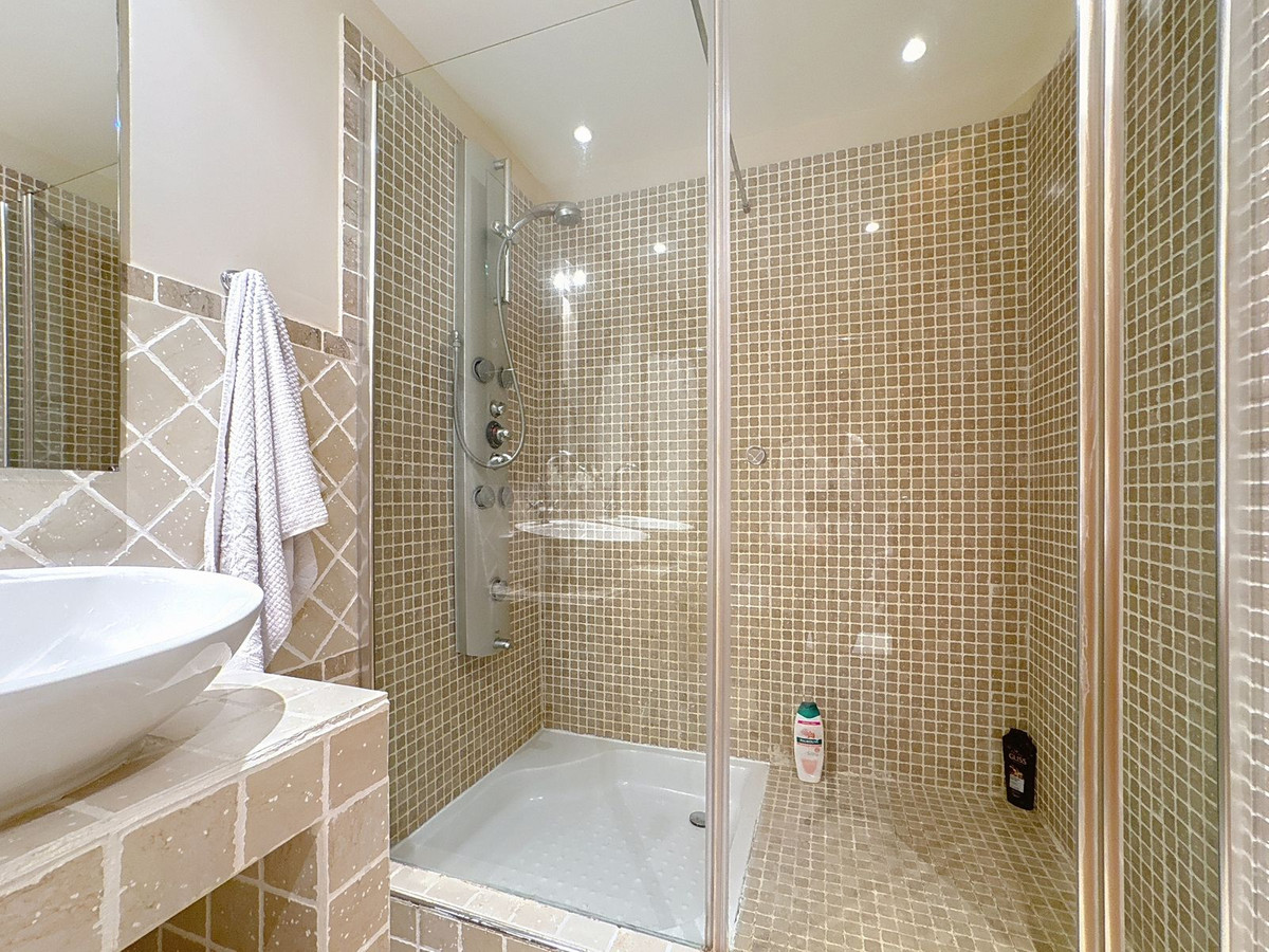 Property main view 32