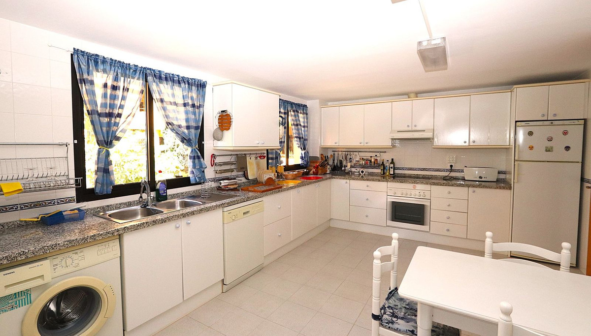 Geschakelde Woning te koop in Selwo | 3 slaapkamers H5384677