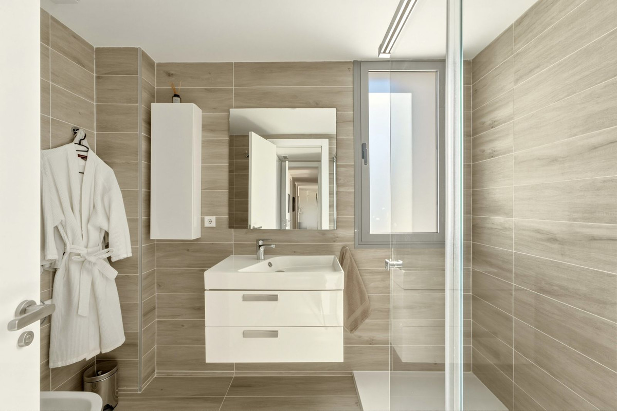 Penthouse te koop in Selwo | 4 slaapkamers H5438560