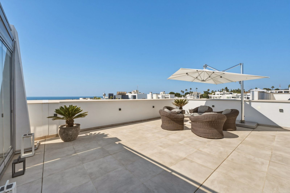 Penthouse te koop in Selwo | 4 slaapkamers H5438560
